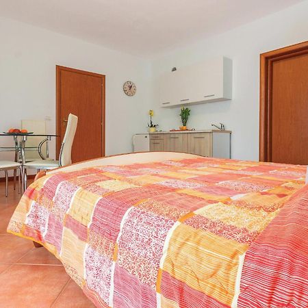 Gorgeous Apartment In Fazana With Wifi Zewnętrze zdjęcie