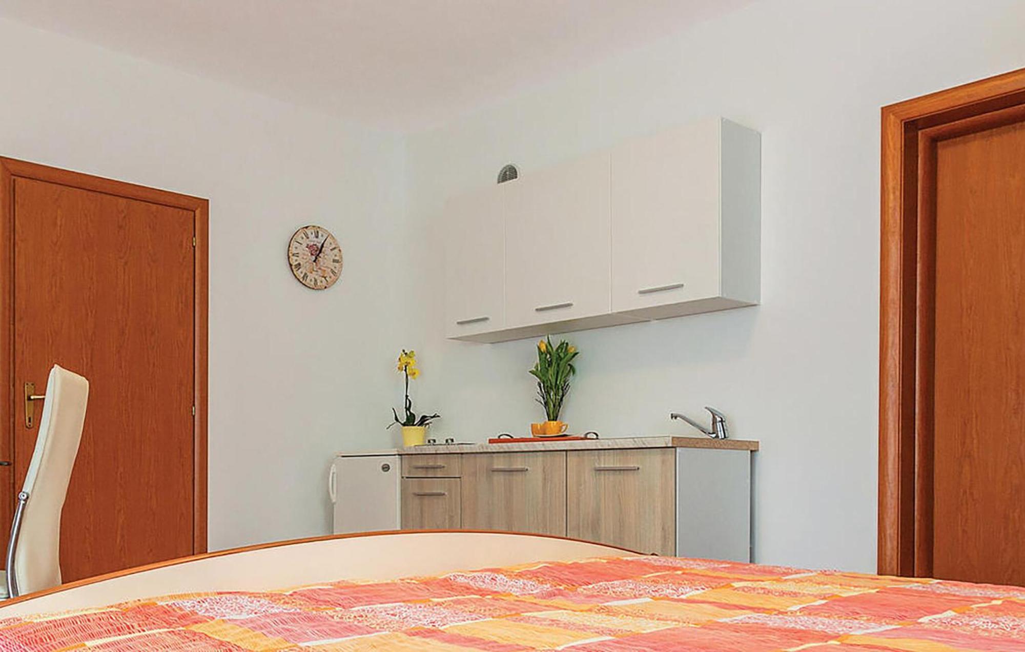 Gorgeous Apartment In Fazana With Wifi Zewnętrze zdjęcie